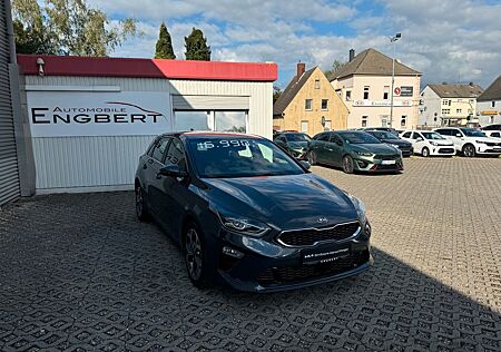 Kia Cee'd Ceed 1,6 CRDI Spirit*Navi*Techno-P*Garantie*