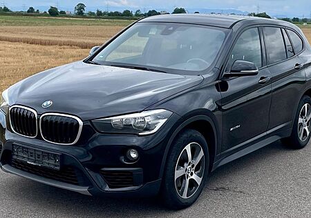BMW X1 sDrive18d Sport Line AHK TÜV Navi EURO 6