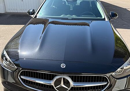 Mercedes-Benz C 180 AVANTG. -AUTOM,-SHD-AHK-KAM.
