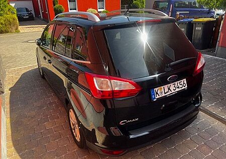 Ford C-Max 1,5 EcoBoost 110kW Titanium Auto Titanium