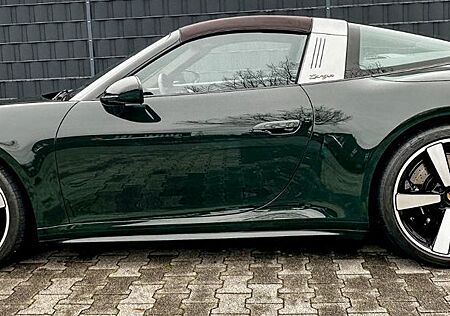 Porsche 992 .2 Targa 4 GTS Sonderwunsch