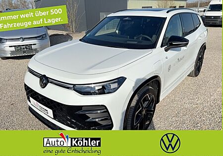 VW Tayron Volkswagen R-Line eHybrid ACC HUD Pano ParkAss. 360