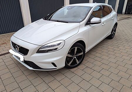 Volvo V40 D4 Geartronic R Design R Design