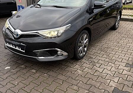 Toyota Auris Touring Sports Touring Sports Hybrid 1...