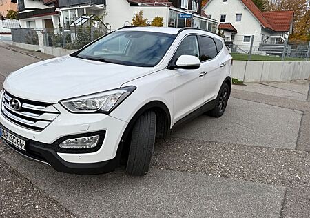 Hyundai Santa Fe 2.2 CRDi Premium 4WD Automatik Premium