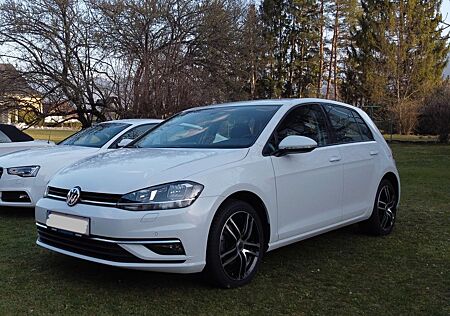 VW Golf Volkswagen 7 | Top gepflegt/gewartet | 8-fach bereift