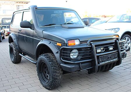Lada Niva Only !!! ROSTFREI !!!