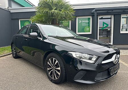 Mercedes-Benz A 180 gebraucht kaufen Mercedes-Benz A 180 d Lim. NAVI Kamera Lane