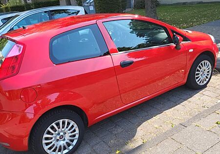 Fiat Punto 1.2 8V YOUNG II YOUNG II