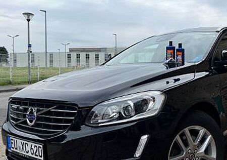 Volvo XC 60 XC60 D4 Geartronic Summum AHK SSD Panorama
