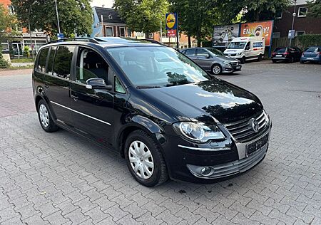 VW Touran Volkswagen Highline