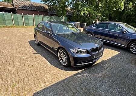 BMW 318i