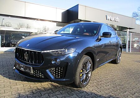 Maserati Levante GranSport/Panoramadach