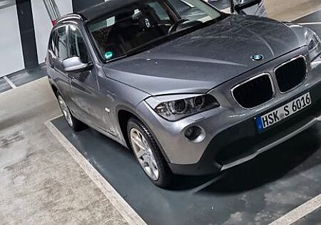 BMW X1 xDrive20i -