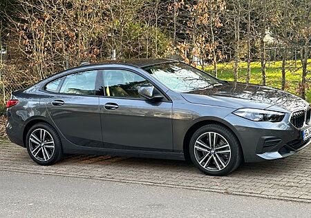 BMW 2er 220d xDrive GC - HUD/ACC/Gar/RFK/SCHECK
