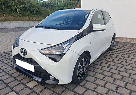 Toyota Aygo (X) Aygo (X)*1.Hd-Klima-Alu-Kamera-TÜV NEU