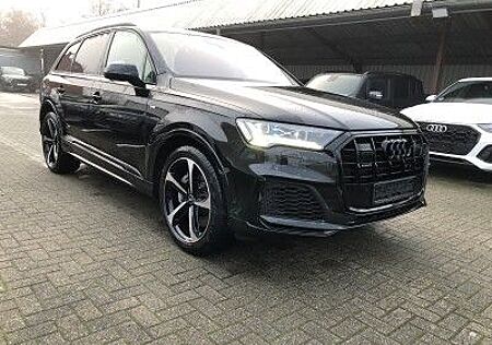 Audi Q7 55 TFSI e qu S line Pano Matrix Head