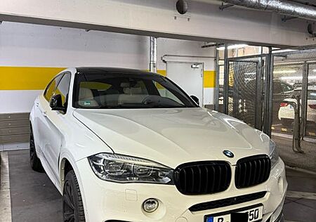 BMW X6 xDrive50i Vollaustattung M Performance Paket