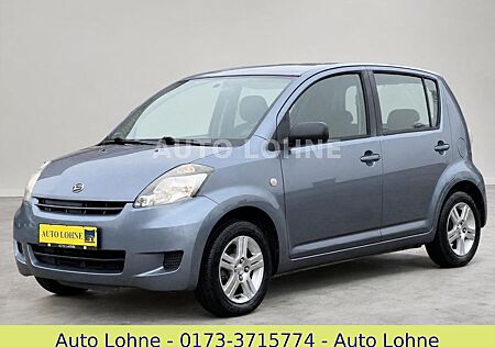 Daihatsu Sirion 1.3 Momo TÜV NEU Klimaanlage