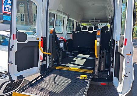 Ford Transit Kombi 350 L3 mit Rollstuhllift hinten