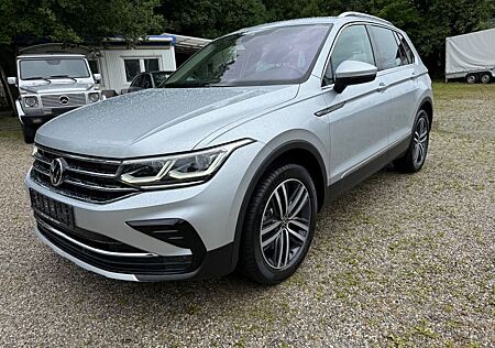 VW Tiguan Volkswagen Elegance 4Motion PERFEKT 1.HAND PREMIUM