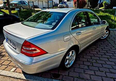 Mercedes-Benz C 180 C -Klasse Lim. Kompressor KLIMA AHK