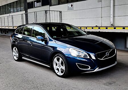 Volvo V60 T6 3.0 AWD Geartronic