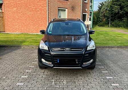 Ford Kuga 2,0 TDCi 2x4 110kW Titanium