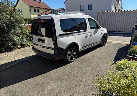 VW Caddy Volkswagen 1,5TSI DSG PanAmericana mit Werksgarantie