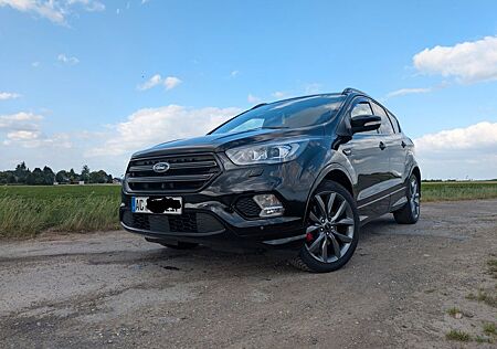 Ford Kuga 2,0 EcoBoost 4x4 ST-Line Automat ST-Line
