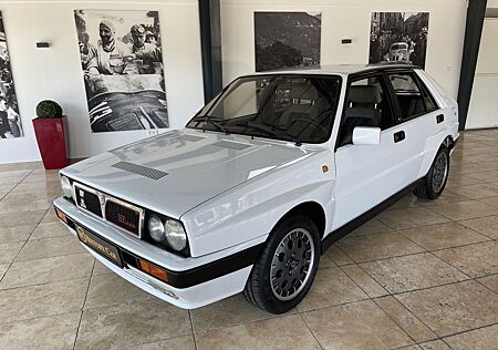 Lancia Delta Integrale 8V