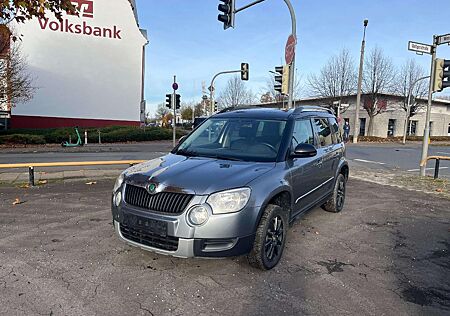 Skoda Yeti Adventure 4x4*TEMPOMAT*KLIMAAUTOMATIK*SHZ*A