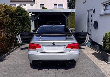 BMW 335i Coupé -