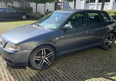 Audi A3 1.6 Ambiente Ambiente