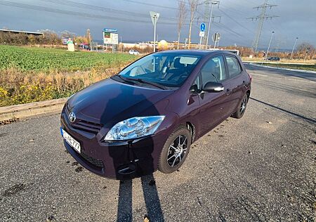 Toyota Auris 1,33-l-Dual-VVT-i -