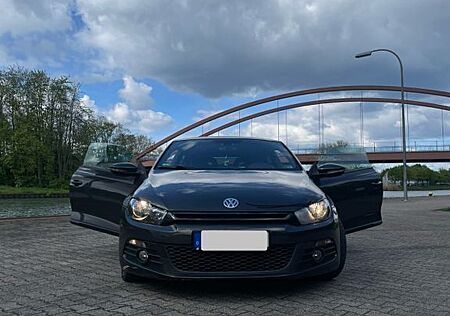 VW Scirocco Volkswagen 1.4 TSI -