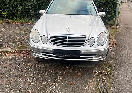 Mercedes-Benz E 240 E Limousine