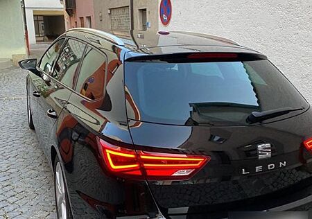 Seat Leon ST 1.4 TSI 92kW Start&Stop FR FR