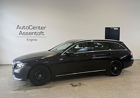 Mercedes-Benz E 220 d T Avantgarde 9G-tr. ACC LED Navi Leder