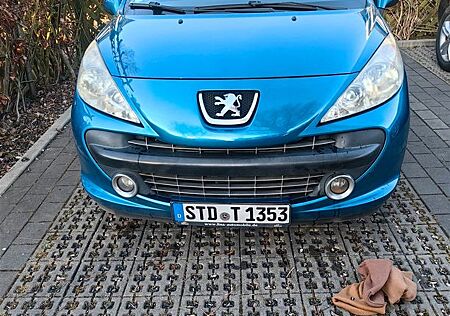 Peugeot 207 mit technische Mängeln