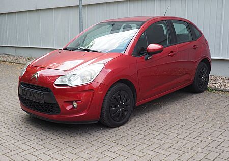 Citroën C3 Tendance Service und TÜV NEU