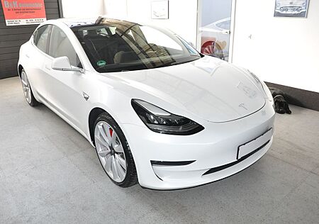 Tesla Model 3 Performance Dual AWD