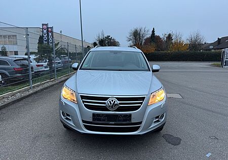 VW Tiguan Volkswagen Team 4Motion/1 Hand