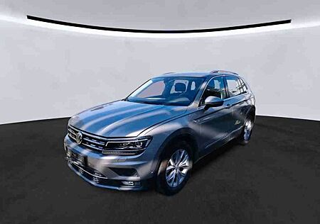 VW Tiguan Volkswagen Highline *NAVI*LED*AHK*KAMERA*APP*EL.HECK