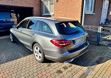 Mercedes-Benz C 220 d T Autom. - Avantgarde / Anhängerkupplung