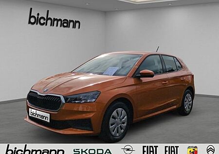 Skoda Fabia Active Apps PDC DAB+ BT-Freisprech