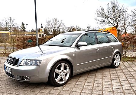 Audi A4 , 8E, B6, 2.0, AVANT, KOMBI, AHK, TÜV NEU