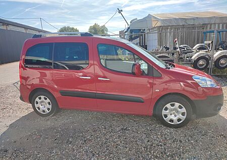 Peugeot Partner Tepee Family 1.6l / 5Sitze/ Panorama, kl