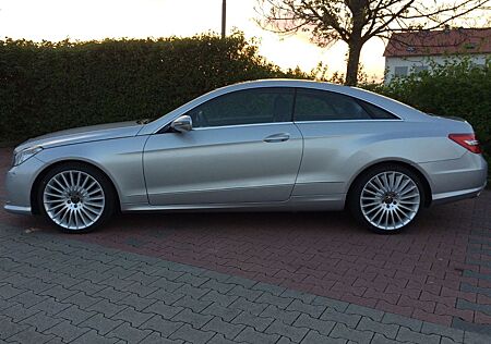 Mercedes-Benz E 500 Coupé ELEGANCE