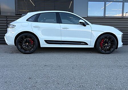 Porsche Macan GTS-PANO-BURMESTER-PAS-STANDHEIZUNG-1.HAND